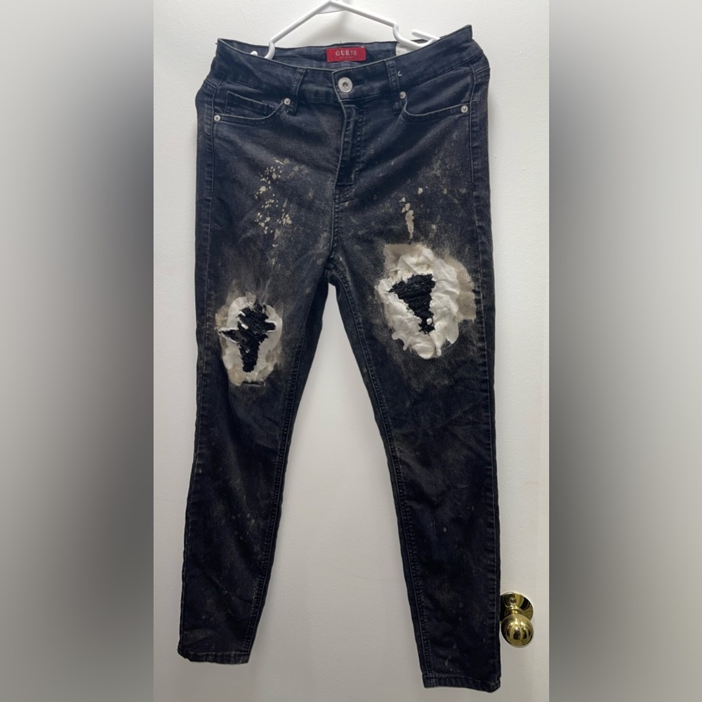Womens- Guess Jeans (Bleached)